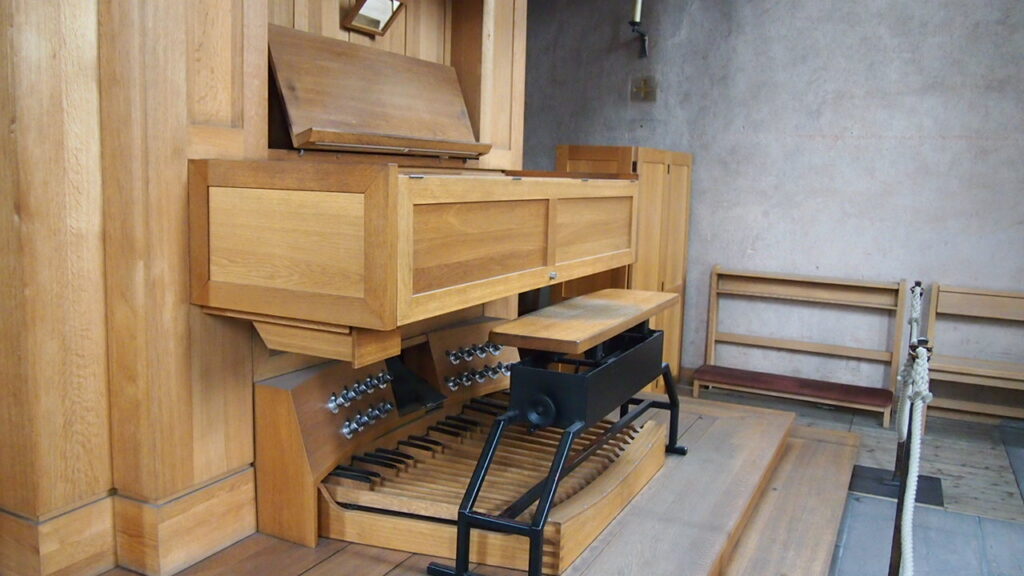 2498320 m 1024x576 - 札幌A教会オルガン修繕献金
